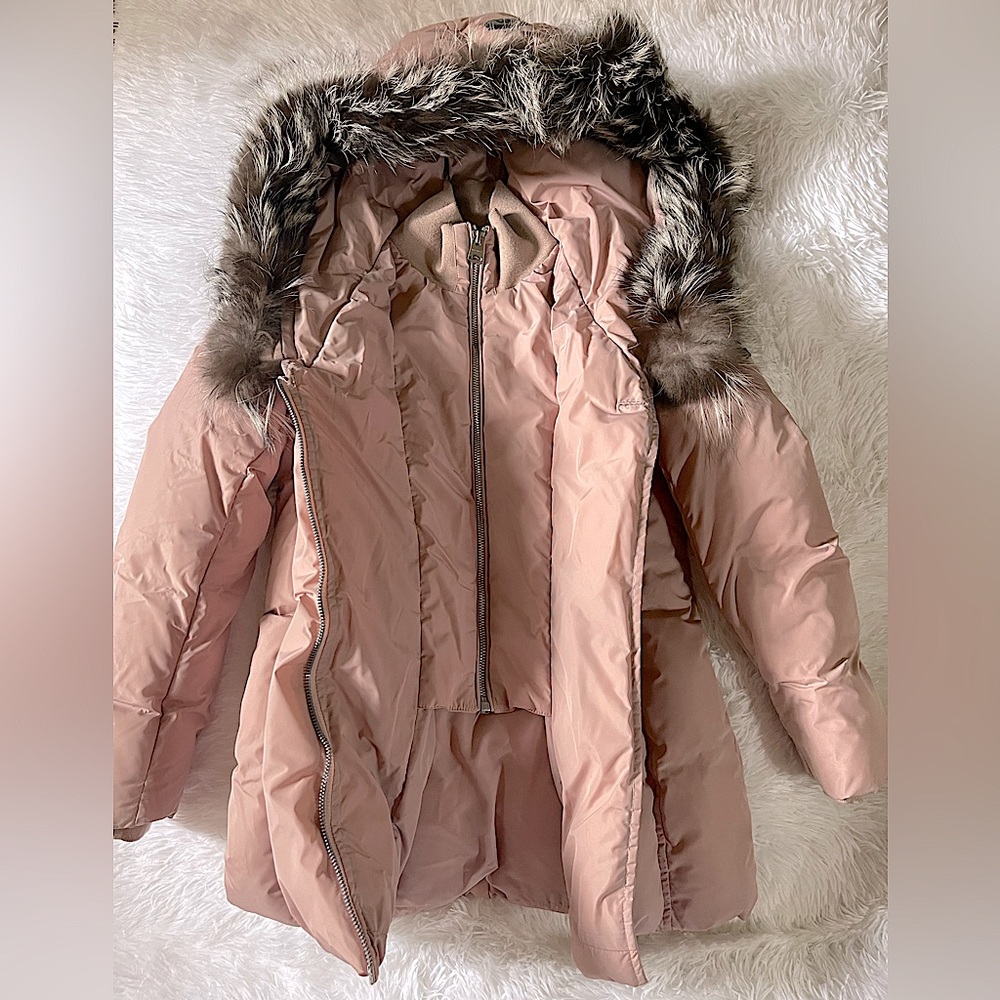 - LeeLee down coat w. Removable Silver Fox signature Mackage collar for ki…